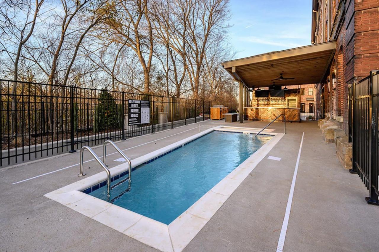 Villa One-Of-A-Kind! Roll Up Garage Door-Pool, Speakeasy Nashville Exterior foto