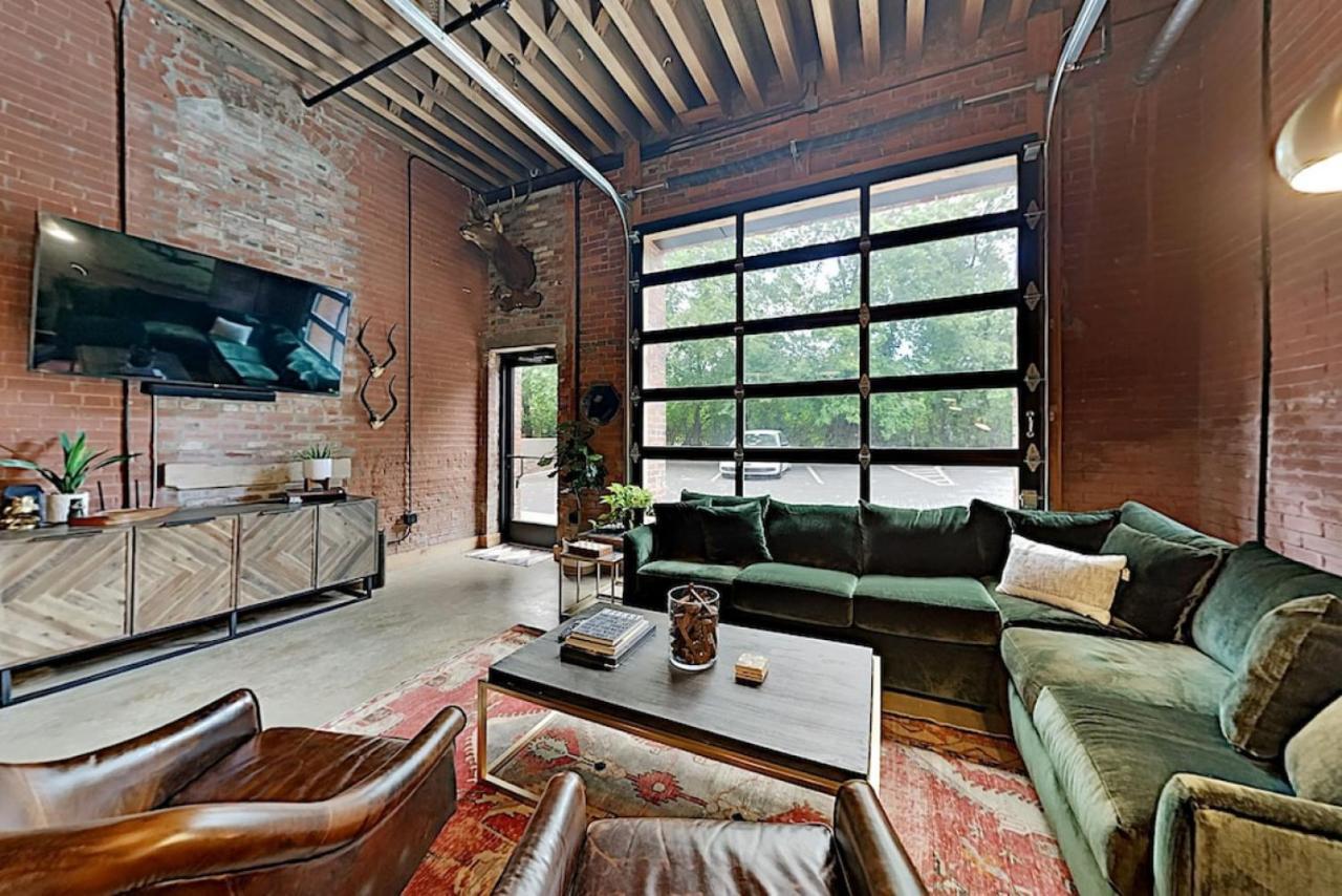 Villa One-Of-A-Kind! Roll Up Garage Door-Pool, Speakeasy Nashville Exterior foto