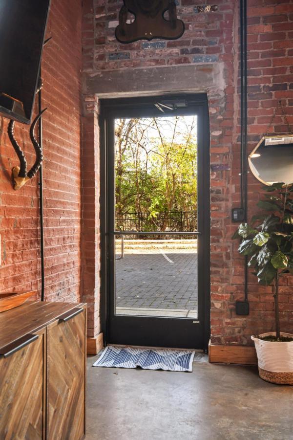 Villa One-Of-A-Kind! Roll Up Garage Door-Pool, Speakeasy Nashville Exterior foto